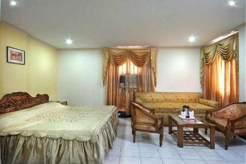 Fabhotel Le Heritage Karol Bagh Дели Экстерьер фото